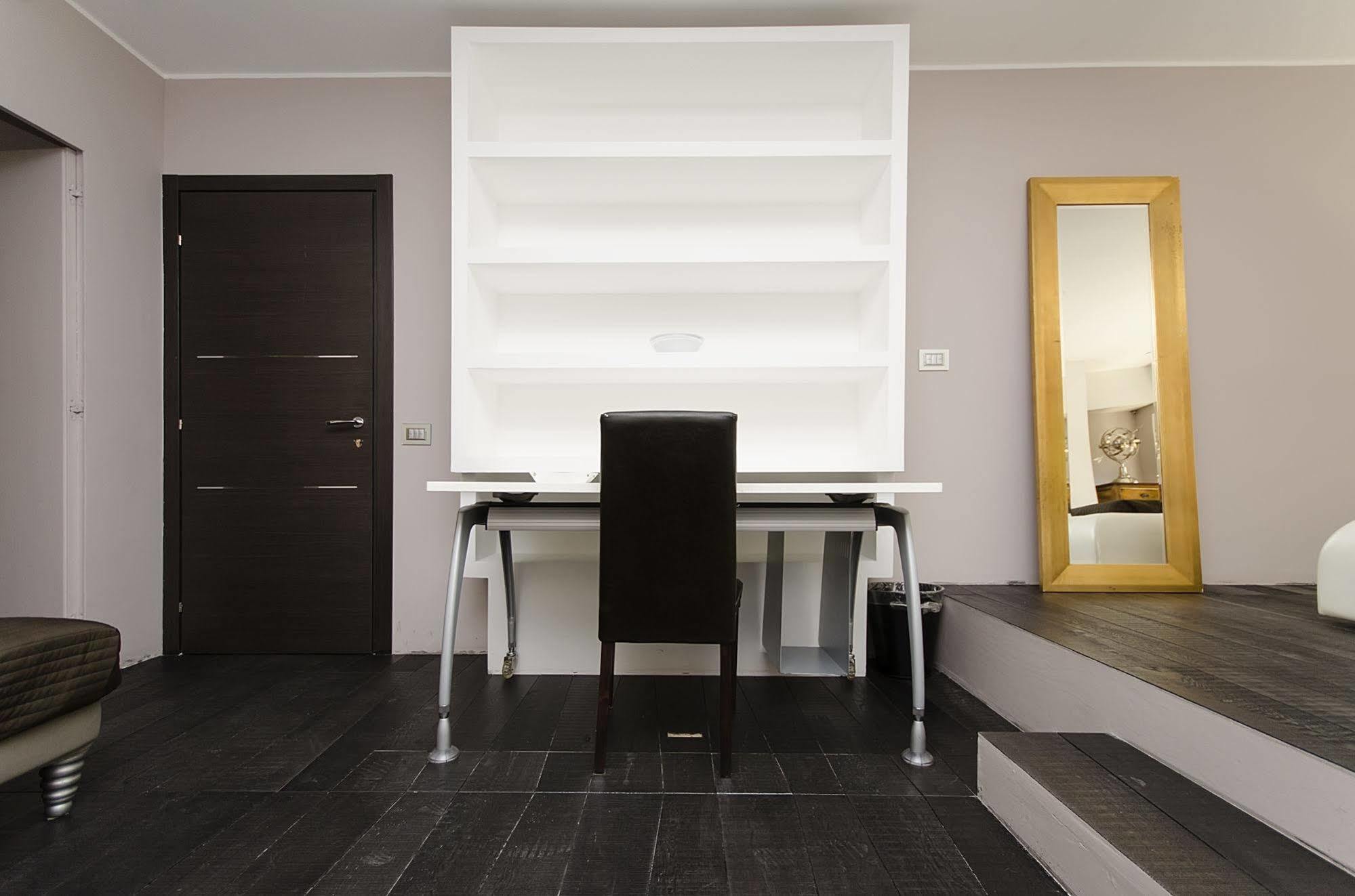 A14 Business Suite Сесто-Сан-Джованни Экстерьер фото